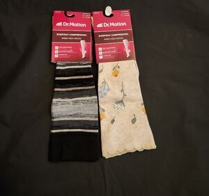 Black and Cream Knee-High Socks Set